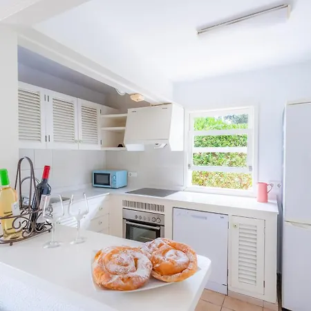 Can Poquet Villa *